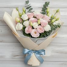 Букет цветов из:  Лизиантусы в Загорново