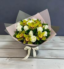 Букет цветов из:  Орхидеи и Розы в Загорново