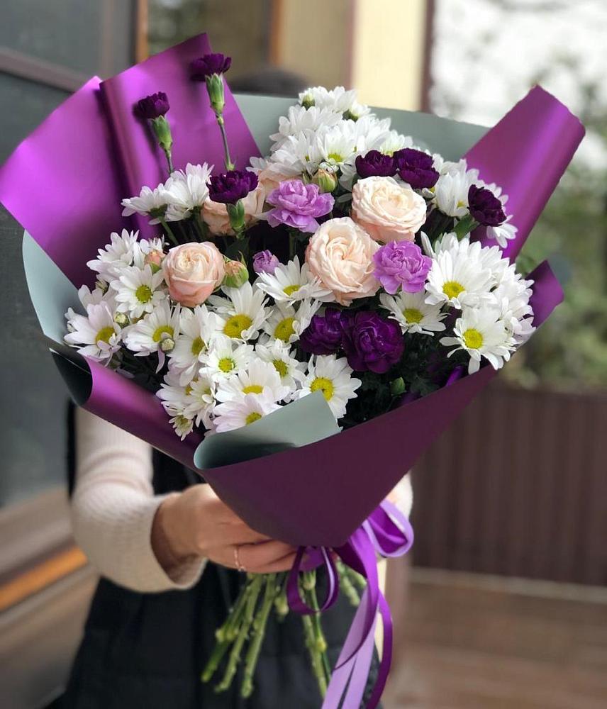 Букет цветов из: Хризантемы, Гвоздики и Розы в Загорново