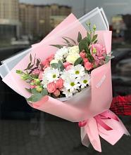 Букет цветов из:  Розы, Лизиантусы и Хризантемы в Загорново