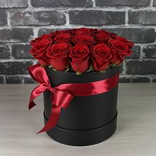 Цветочная композиция из Розы в шляпной коробке в Загорново