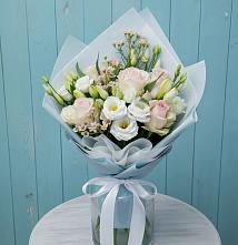 Букет цветов из:  Розы и Лизиантусы #REPLACE_PRED# Загорново