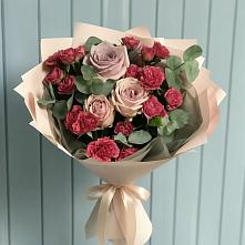 Букет цветов из:  Гвоздики и Розы в Загорново