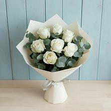 Букет Белые розы в Эвкалипте в Загорново