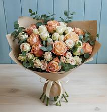 Букет цветов из:  Альстромерии и Розы в Загорново