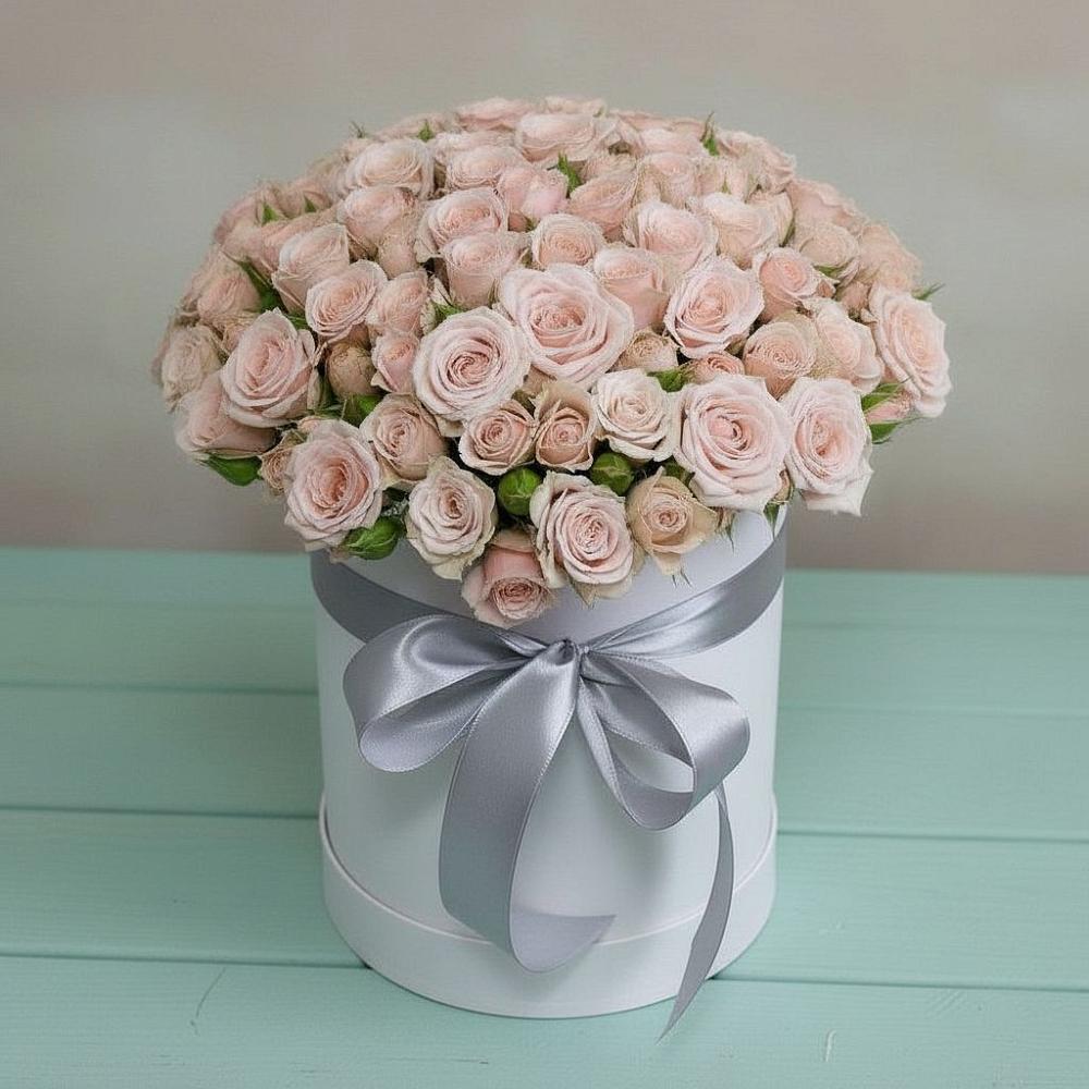 Цветочная композиция из Розы в шляпной коробке в Загорново